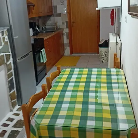 Yiannis House * Kalambaka