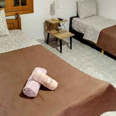 Yiannis House 別荘 カランバカ